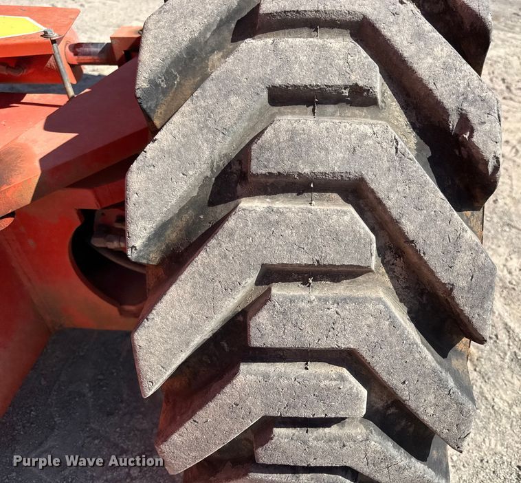 image for item DZ4256 2006 Snorkel TB85JFA boom lift