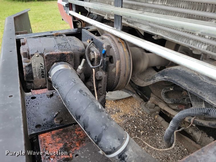 image for item DZ6483 1994 Ford L8000 dump truck