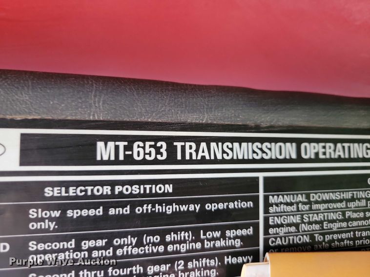 image for item DZ6483 1994 Ford L8000 dump truck