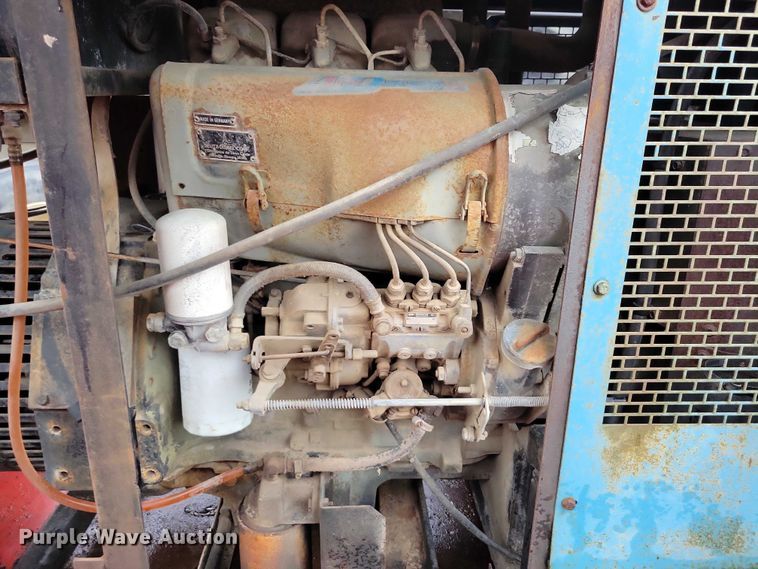 image for item DZ6484 Miller welder/generator