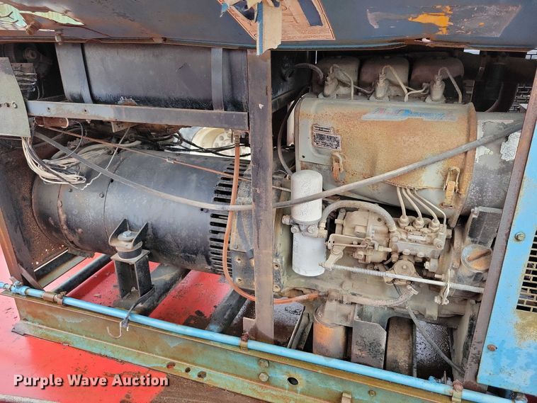image for item DZ6484 Miller welder/generator