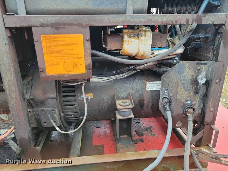 image for item DZ6484 Miller welder/generator