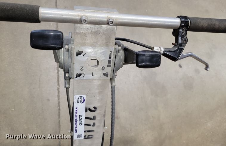 image for item DZ6492 2019 Husqvarna  Soff-Cut 2000 concrete saw