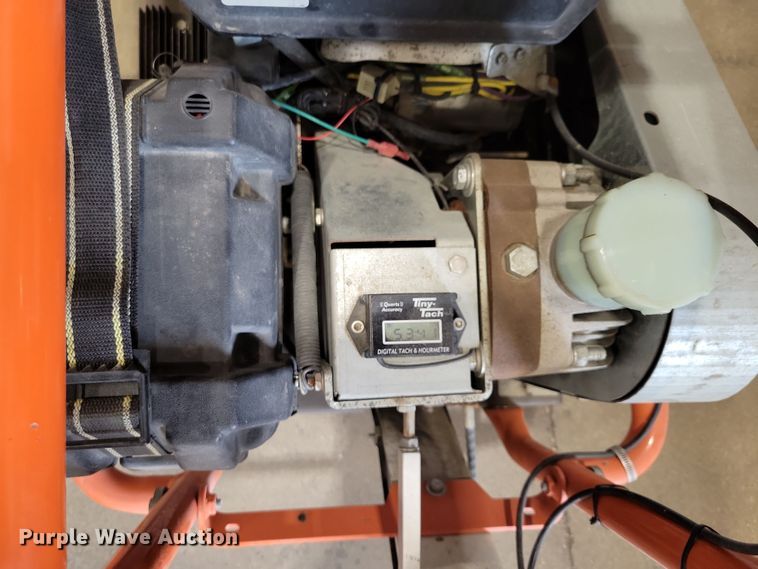 image for item DZ6492 2019 Husqvarna  Soff-Cut 2000 concrete saw