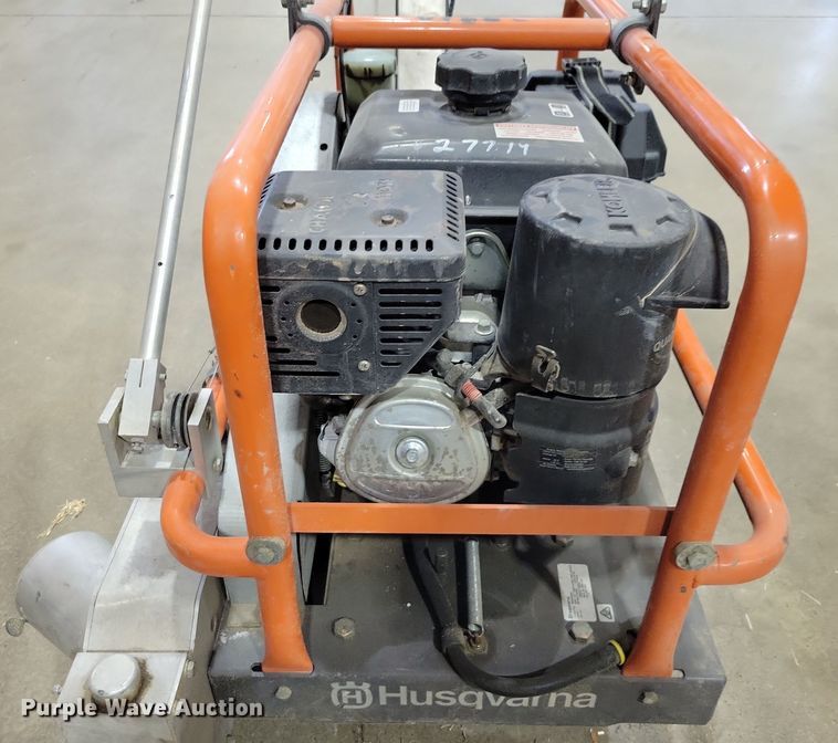 image for item DZ6492 2019 Husqvarna  Soff-Cut 2000 concrete saw