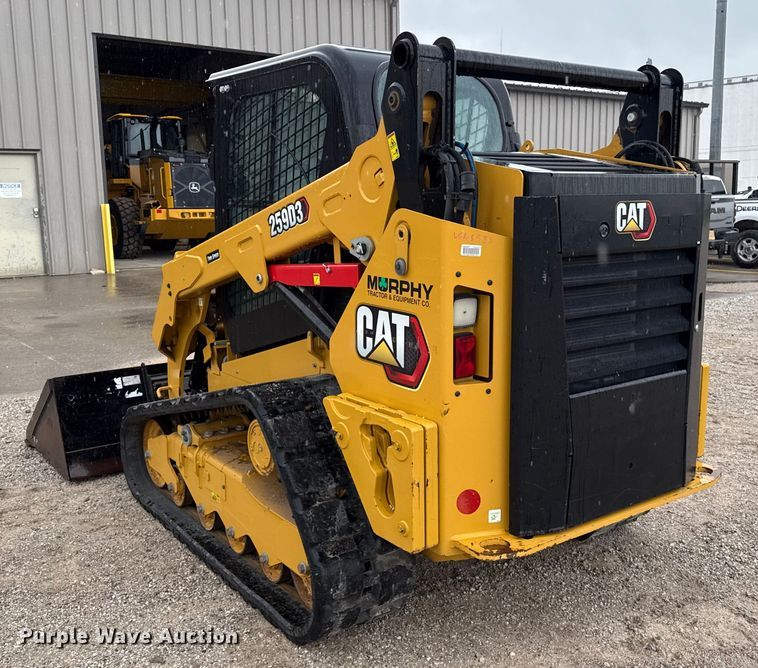 image for item DZ8962 2023 Caterpillar 259D3 tracked skid steer loader