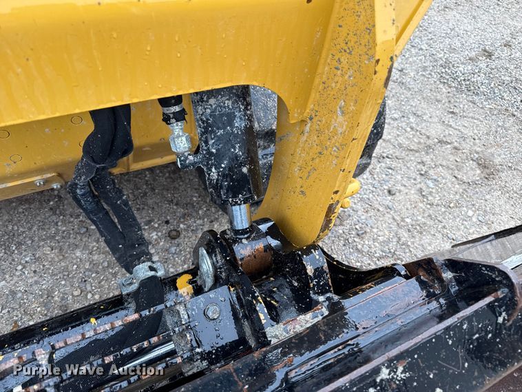 image for item DZ8962 2023 Caterpillar 259D3 tracked skid steer loader