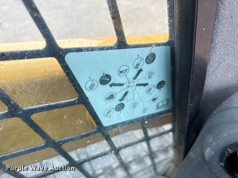 image for item DZ8962 2023 Caterpillar 259D3 tracked skid steer loader