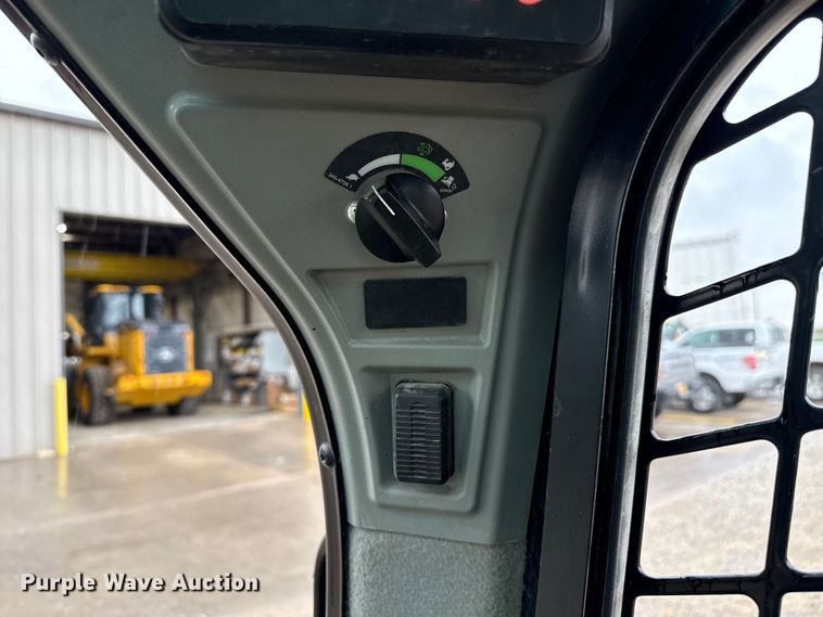 image for item DZ8962 2023 Caterpillar 259D3 tracked skid steer loader