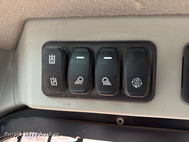 image for item DZ8962 2023 Caterpillar 259D3 tracked skid steer loader