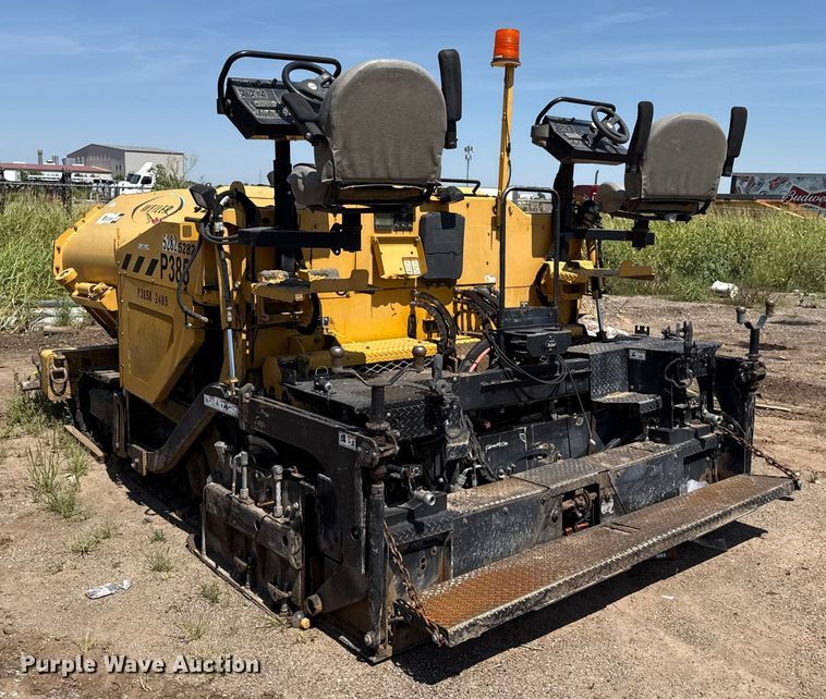 image for item DZ8973 2018 Weiler P385B paver