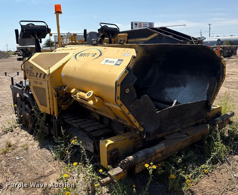 image for item DZ8973 2018 Weiler P385B paver