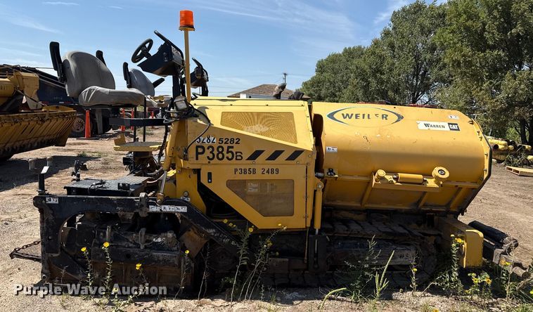 image for item DZ8973 2018 Weiler P385B paver
