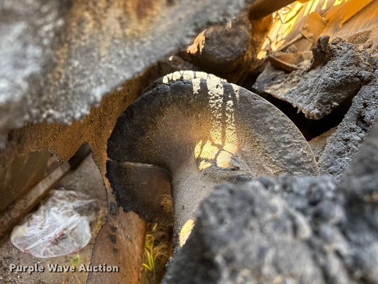 image for item DZ8973 2018 Weiler P385B paver