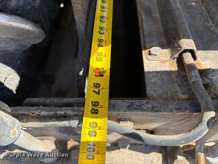 image for item DZ8973 2018 Weiler P385B paver