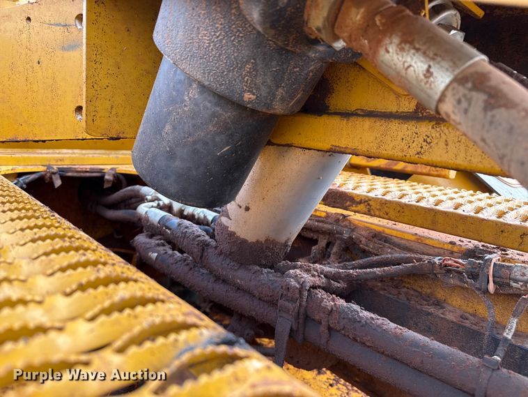 image for item DZ8974 2019 Volvo A30G articulated scraper truck with 2016 K-Tec 1228 scraper