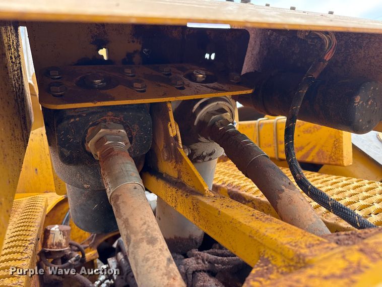 image for item DZ8974 2019 Volvo A30G articulated scraper truck with 2016 K-Tec 1228 scraper