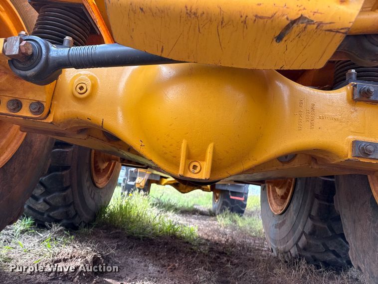 image for item DZ8974 2019 Volvo A30G articulated scraper truck with 2016 K-Tec 1228 scraper