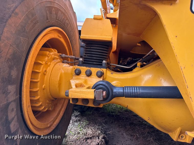 image for item DZ8974 2019 Volvo A30G articulated scraper truck with 2016 K-Tec 1228 scraper