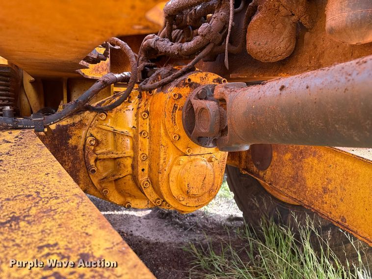 image for item DZ8974 2019 Volvo A30G articulated scraper truck with 2016 K-Tec 1228 scraper