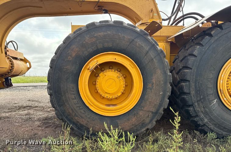 image for item DZ8974 2019 Volvo A30G articulated scraper truck with 2016 K-Tec 1228 scraper