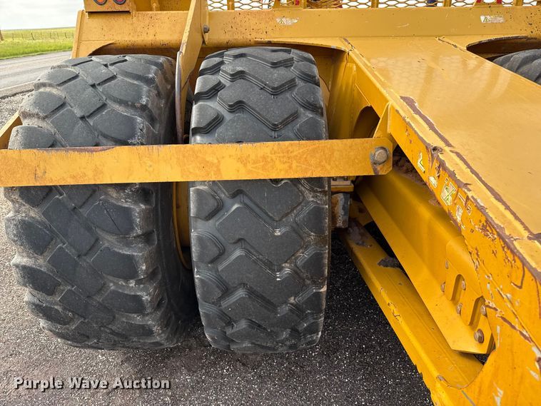 image for item DZ8974 2019 Volvo A30G articulated scraper truck with 2016 K-Tec 1228 scraper