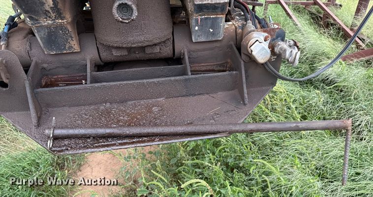 image for item DZ8977 1995 Clement end dump trailer