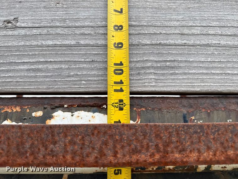 image for item DZ8977 1995 Clement end dump trailer