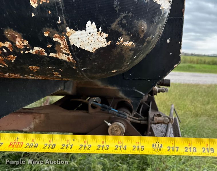 image for item DZ8977 1995 Clement end dump trailer