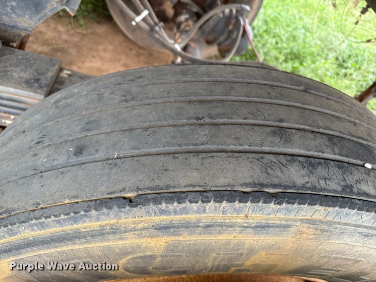 image for item DZ8977 1995 Clement end dump trailer