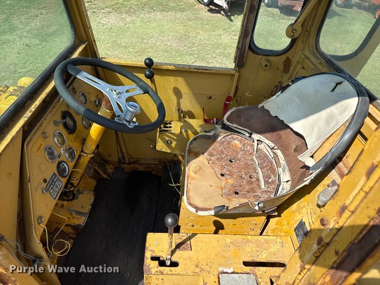 image for item DZ8979 1965 Fiat-Allis TL-545 wheel loader