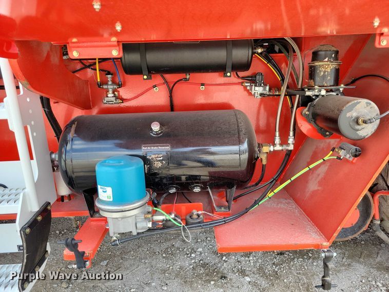 image for item EA2527 2015 Shuttlewagon Navigator NVX5025 railcar mover