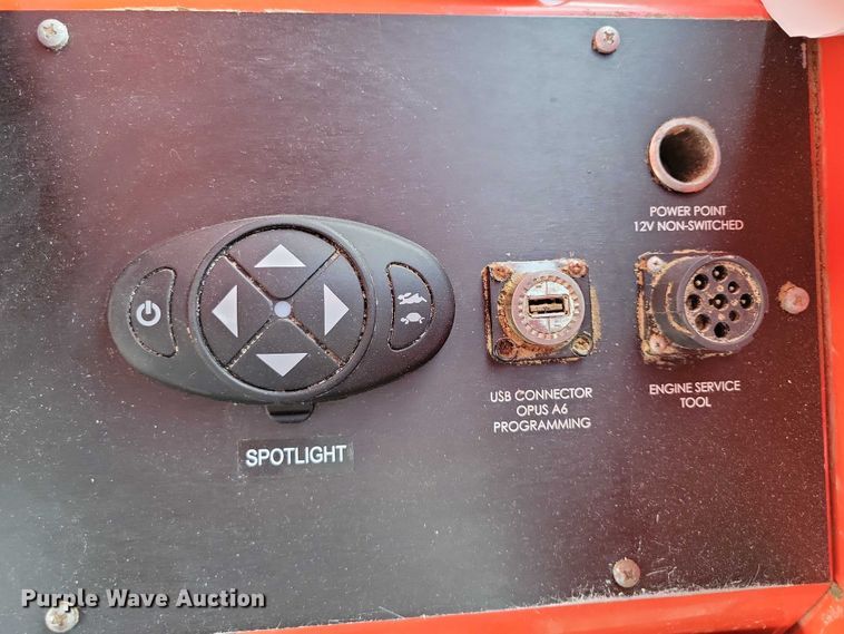 image for item EA2527 2015 Shuttlewagon Navigator NVX5025 railcar mover