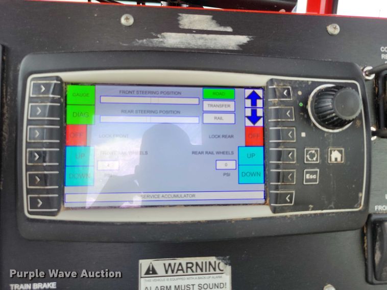 image for item EA2527 2015 Shuttlewagon Navigator NVX5025 railcar mover