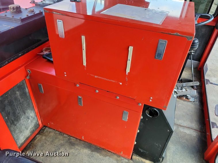 image for item EA2527 2015 Shuttlewagon Navigator NVX5025 railcar mover