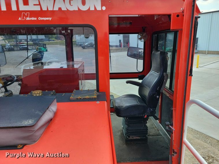 image for item EA2527 2015 Shuttlewagon Navigator NVX5025 railcar mover