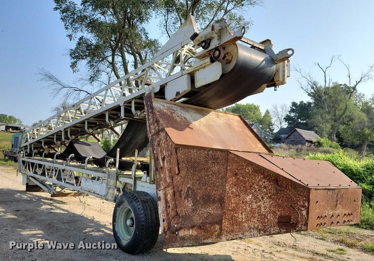 image for item EA2529 Nordberg stacking conveyor