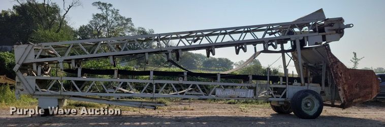 image for item EA2529 Nordberg stacking conveyor