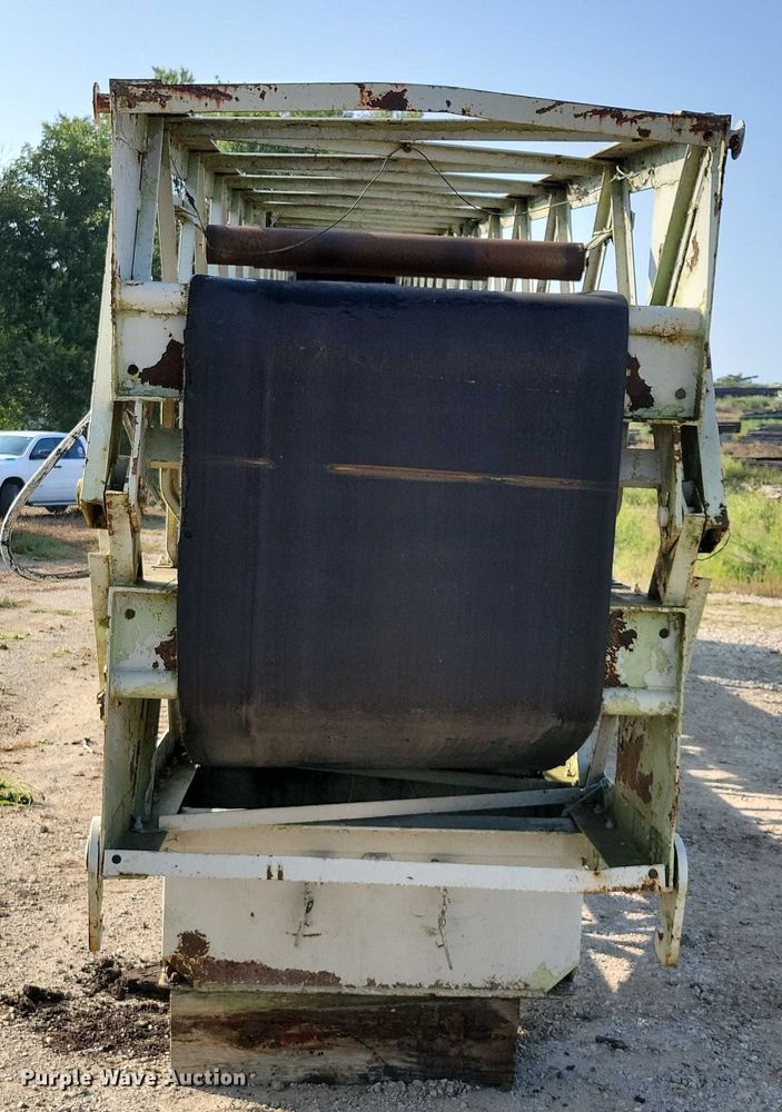 image for item EA2529 Nordberg stacking conveyor