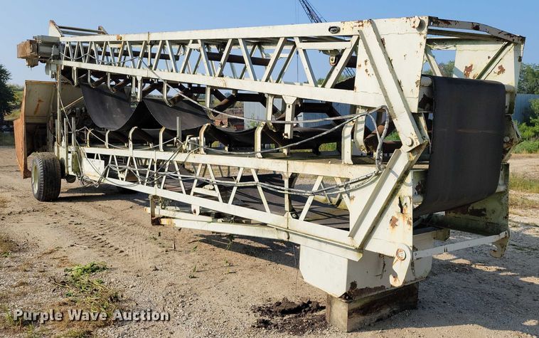 image for item EA2529 Nordberg stacking conveyor