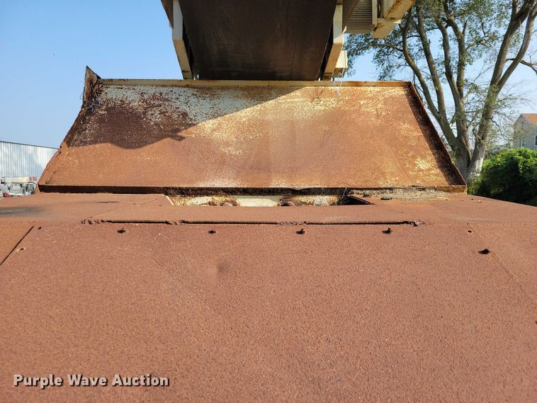 image for item EA2529 Nordberg stacking conveyor