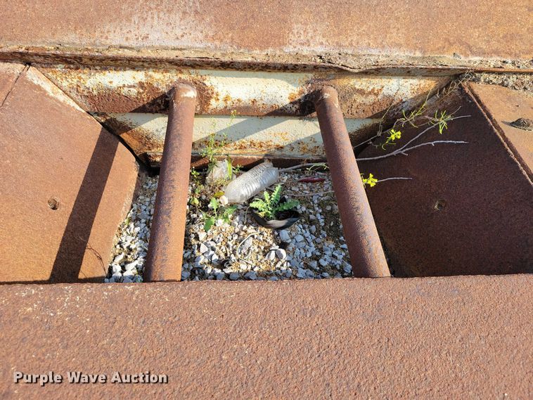 image for item EA2529 Nordberg stacking conveyor