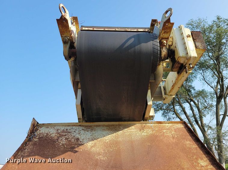 image for item EA2529 Nordberg stacking conveyor