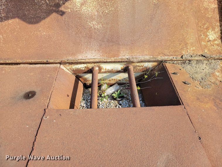 image for item EA2529 Nordberg stacking conveyor