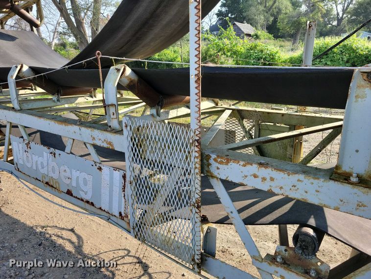 image for item EA2529 Nordberg stacking conveyor