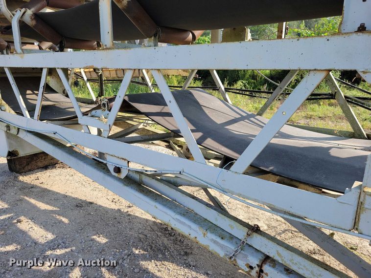 image for item EA2529 Nordberg stacking conveyor