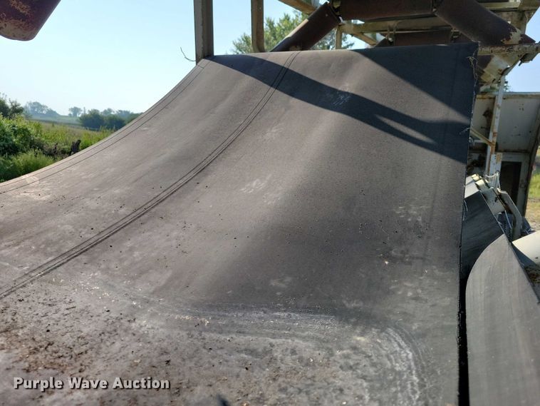 image for item EA2529 Nordberg stacking conveyor