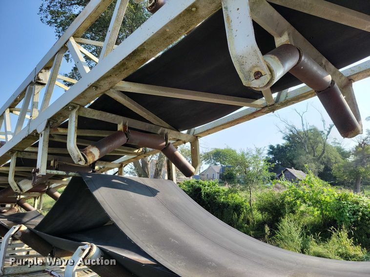 image for item EA2529 Nordberg stacking conveyor