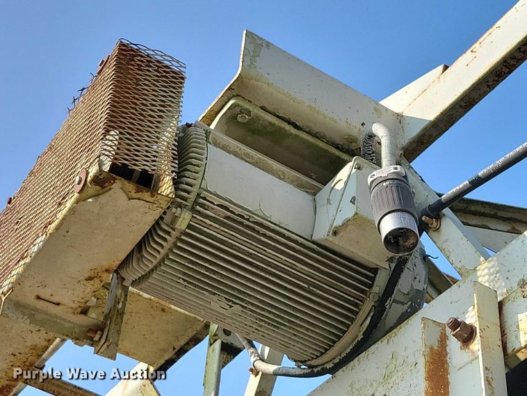 image for item EA2529 Nordberg stacking conveyor