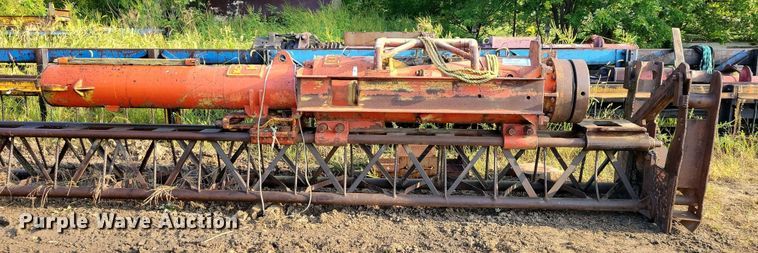 image for item EA2530 Kobelco K13 diesel hammer